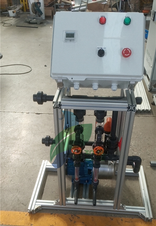 簡易型施肥機